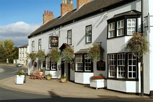 Hotels Accommodation Near Fountains Abbey And Studley Royal Best Western Crown Hotel