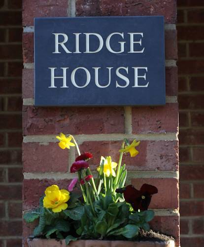 Ridge House Bed and Breakfast