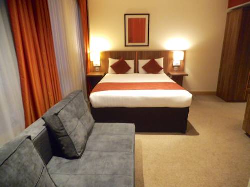 Ramada Hounslow - Heathrow East