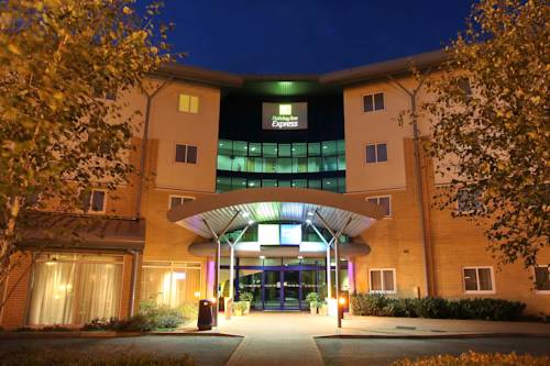 Holiday Inn Express Southampton - M27, J7