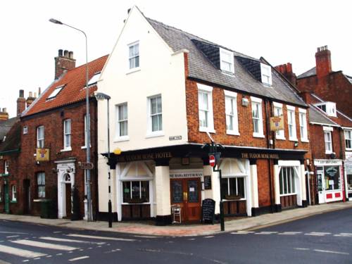 The Tudor Rose Hotel
