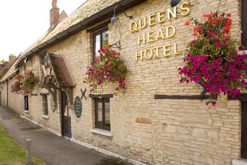 Queens Head Hotel