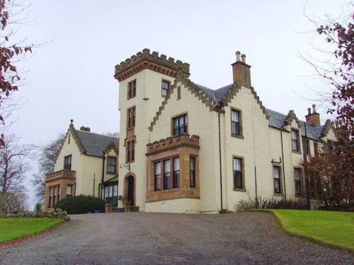 Delny House Hotel