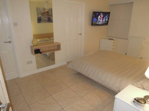Dinas Apartments