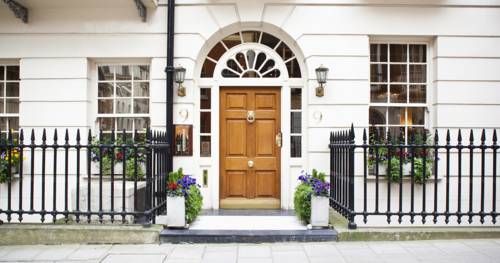 9 Hertford Street