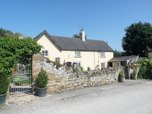 Oakenholt Farm Bed and Breakfast