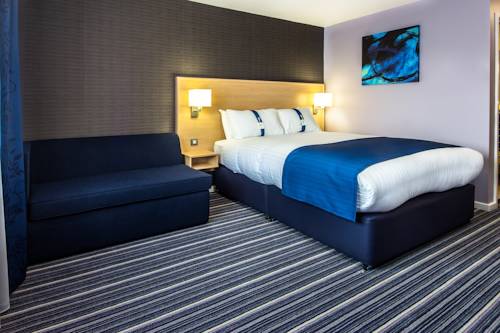 Holiday Inn Express Manchester Airport