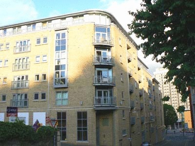 Alderman Apartments Hamilton Court