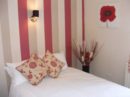 Halfway House Hotel