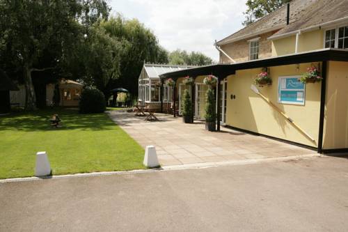 Millhouse Hotel And Riverside Restaurant