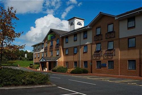 Holiday Inn Express Swansea West M4, JCT.43