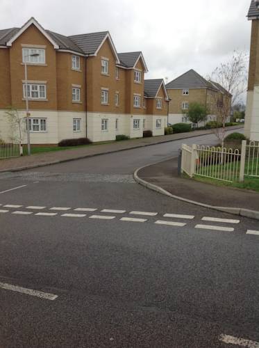 iStay247 Apartments - Purfleet Shared Apartment