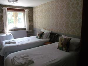 Hopper Lane Hotel