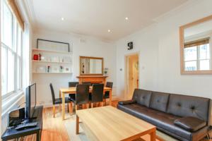 FG Property -Earls Court, Kempsford Gardens, Apartment 1