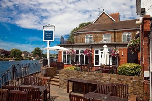 Mercure London Staines-upon-Thames Hotel