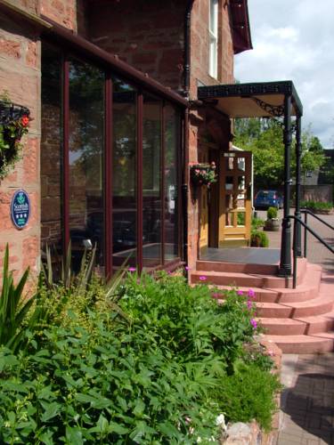 Inchture Hotel