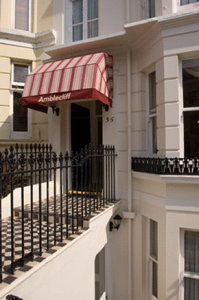 Amblecliff Bed And Breakfast in