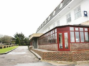 Crossroads Inn