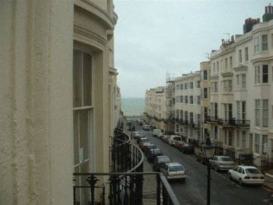 Cross Street Guesthouse in