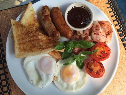 Sunshine House BandB