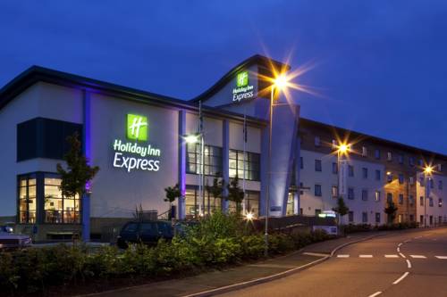Holiday Inn Express Walsall M6, J10