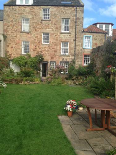 Belstane House