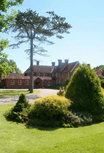 Ifield Court Hotel