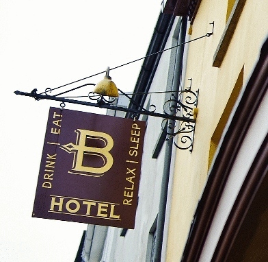 Browns Tavistock Gold Award