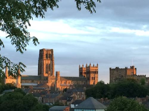 Durham Cathedral View Suites
