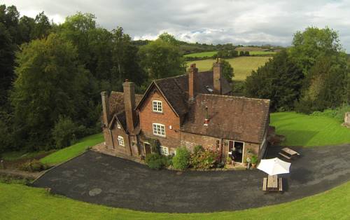 Worralls Grove Farm House Bed and Breakfast