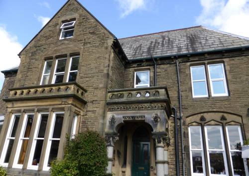 Ashmount Guest House and Restaurant
