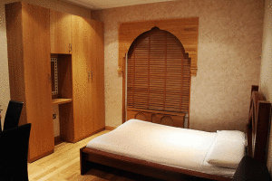 London Plaza Apartments