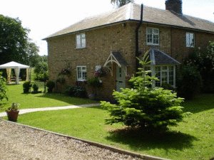 Cole Green Cottages BandB