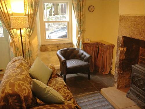 Strutt Cottage