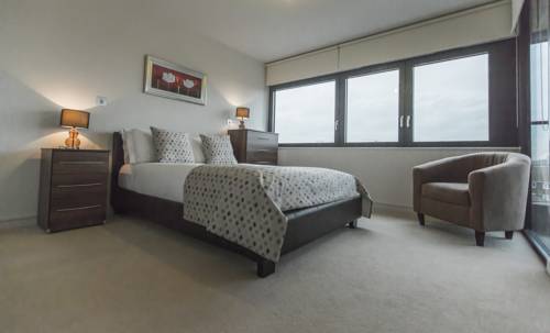 Apple Apartments Greenwich Square