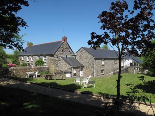 Rosewyn Farmhouse