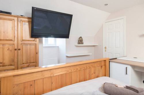 Priory Vale Lodge