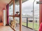 QE3 Glasgow Apartment