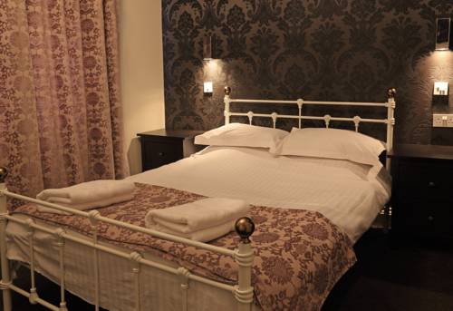 The Castle Bar Hotel