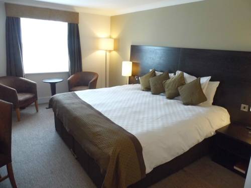 Rose And Crown Hotel
