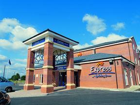 Express by Holiday Inn Lichfield Hotel