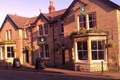 The Bear and Swan
