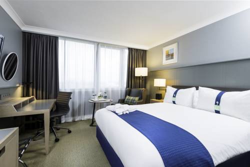 Holiday Inn Glasgow Airport