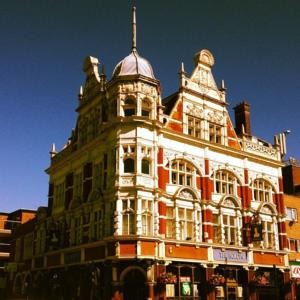 Globe Trott Inns