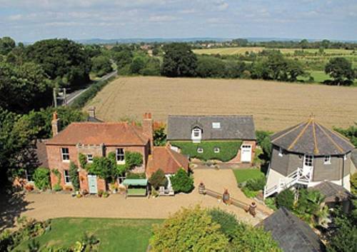 Hunston Mill Cottages