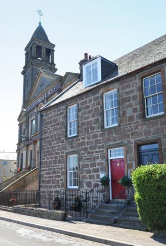 Inverness Serviced Townhouse