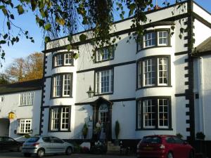 Donington Manor