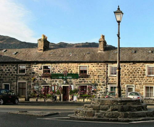 The Golden Fleece Inn