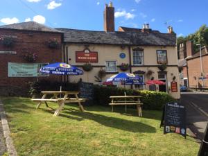 Woodcolliers Arms