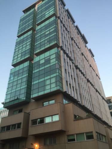 City Center Financial District Three Bedroom Duplex Apartment